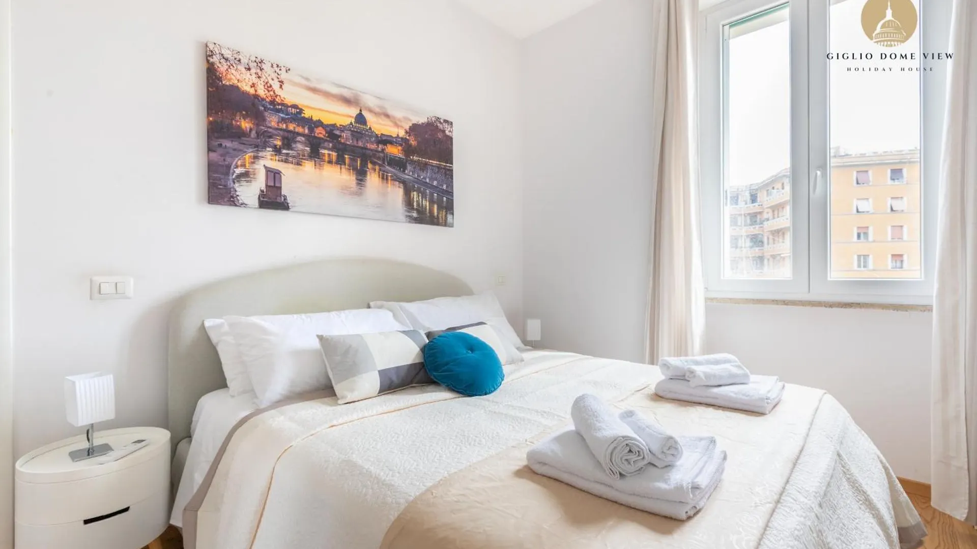 Giglio Dome View - St Peter View, 300Mt To Metro A, Vatican City, A-C Rome Apartment